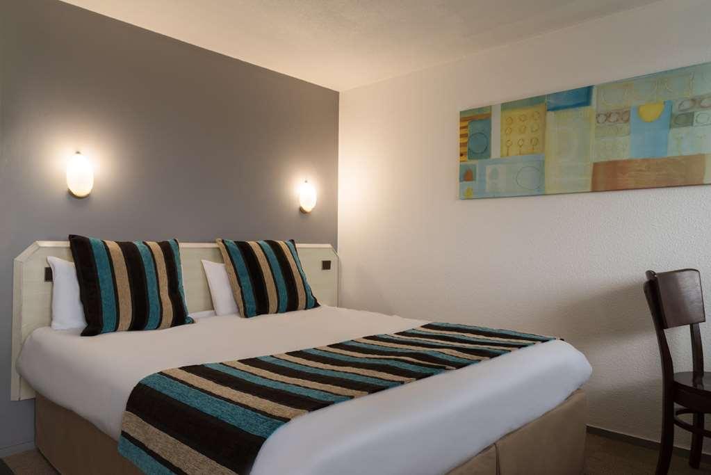 Sure Hotel By Best Western Biarritz Aeroport Anglet Zimmer foto